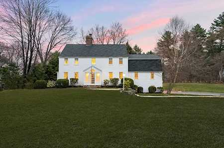 22 Witherell Dr Sudbury, MA 01776