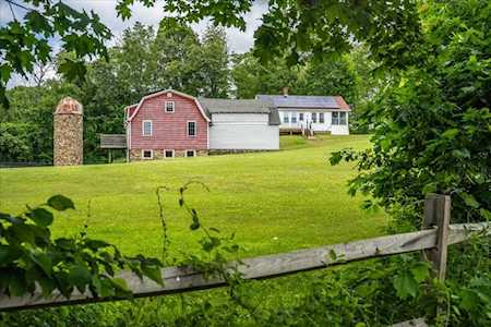 77 Old East Brookfield Rd North Brookfield, MA 01535