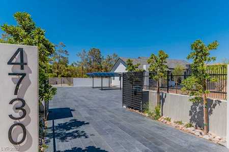 4730 W Robindale Rd Las Vegas, NV 89139
