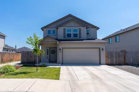 188 Linwood Ave Eagle Point, OR 97524