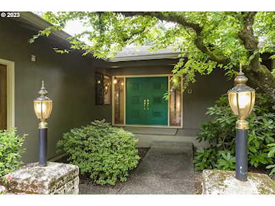 1535 SW Parkwood DR Portland, OR 97225