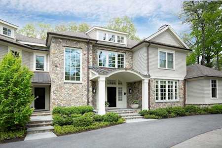 55 Ridge Hill Farm Rd Wellesley, MA 02482