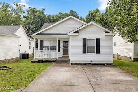 10614 Lone Star Way Knoxville, TN 37932