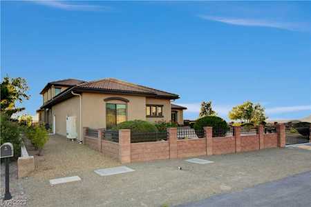 250 S Naples St Henderson, NV 89015