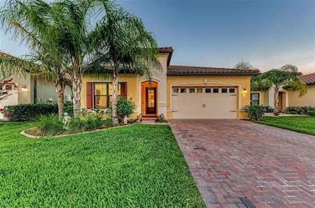 706 16th Ave E Palmetto, FL 34221