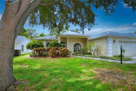13564 Oak Run Ct Seminole, FL 33776
