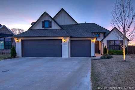 11104 S Redbud St Jenks, OK 74037