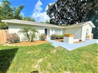 1314 Eastwood Dr Lutz, FL 33549