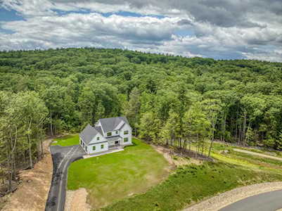 99 Lorden Rd New Boston, NH 03070