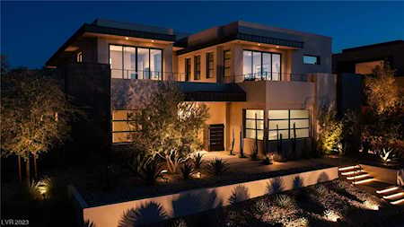 47 Drifting Shadow Way Las Vegas, NV 89135