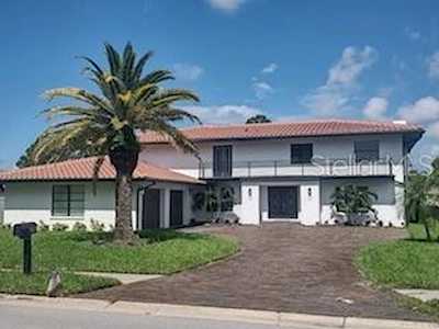 6820 Burning Tree Dr Seminole, FL 33777