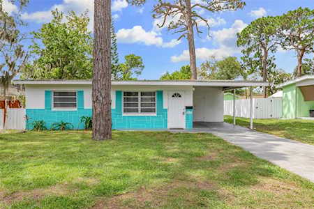 6322 Alaska Ave New Port Richey, FL 34653