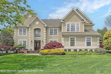414 Georgetown Dr Morganville, NJ 07751