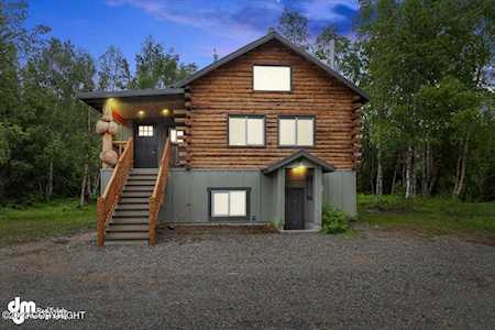 13737 W Front Rd Willow, AK 99688
