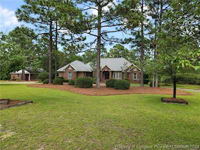 2730 Chimney Point Linden, NC 28356