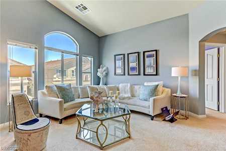1135 Volcanic Garden Ct #101 Las Vegas, NV 89183