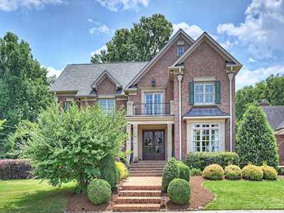 3028 Brandon Manor Ln Charlotte, NC 28211