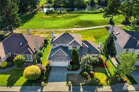 25619 Lake Wilderness Country Club Dr SE Maple Valley, WA 98038