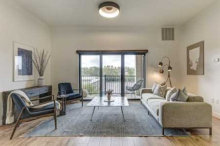 1002 Division St #301 Nashville, TN 37203