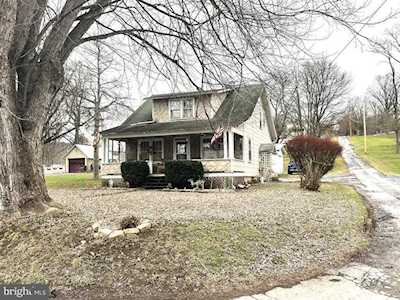 49 Middle Rd Mcveytown, PA 17051