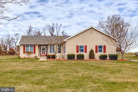 9 Melissa Ln Pilesgrove, NJ 08098