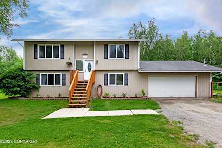 10000 E Strand Dr Palmer, AK 99645