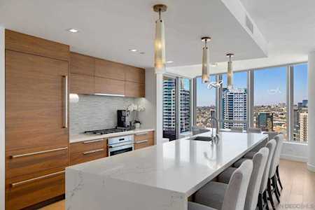 888 W E Street #2805 San Diego, CA 92101
