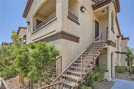 2291 W Horizon Ridge Parkway #5227 Henderson, NV 89052