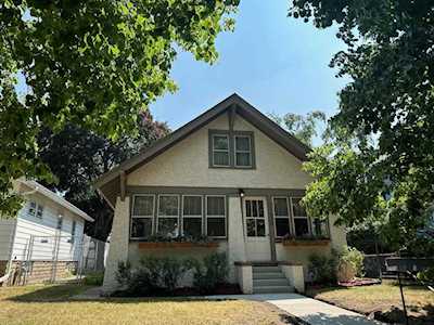 1438 Breda Avenue Saint Paul, MN 55108