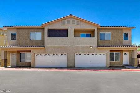 71 Falcon Feather Way Henderson, NV 89012