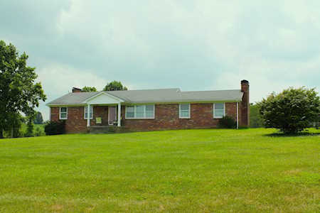 3870 Long Lick Pike Stamping Ground, KY 40379