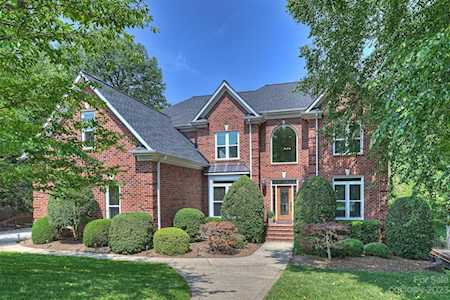 2820 Providence View Ln Charlotte, NC 28270