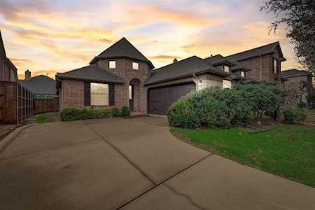 1913 Lewis Crossing Drive Keller, TX 76248