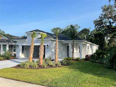 3831 Woodmont Dr Parrish, FL 34219