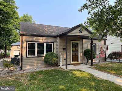 3715 Kiamensi Ave Wilmington, DE 19808