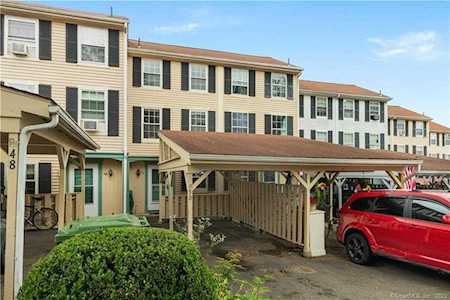 50 Rising Trail Dr #50 Middletown, CT 06457