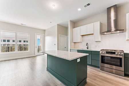 6633 Dale Drive Dublin, OH 43017