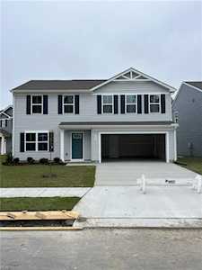 225 Monmouth St Portsmouth, VA 23701