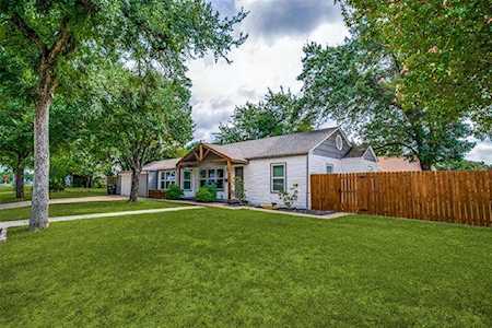 2815 Fairfield Avenue Fort Worth, TX 76116