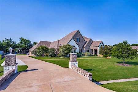 920 Clove Glen Court Lucas, TX 75002