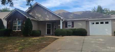 136 Ashwood Ln Mooresville, NC 28117