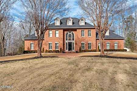 104 Westview Ln Oak Ridge, TN 37830