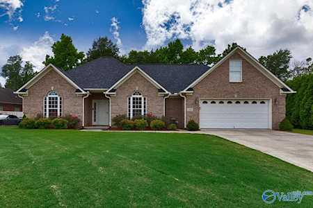 130 Archered Way New Market, AL 35761