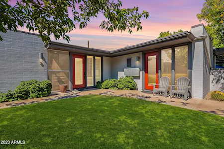 4208 N 38th St #2 Phoenix, AZ 85018