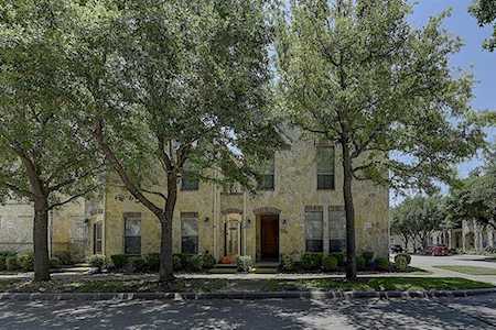 8933 Stargazer Drive McKinney, TX 75070
