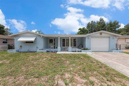 4613 Daphne St New Port Richey, FL 34652