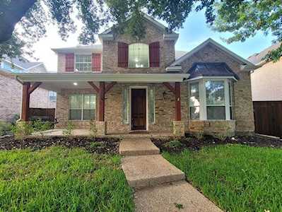 2266 Fox Crossing Lane Frisco, TX 75036