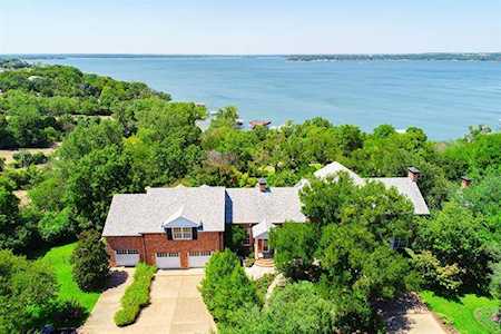 10 Amazing Houses for Sale in Fort Worth, Texas - PropertySpark