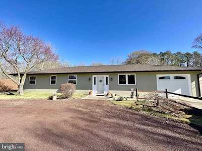12197 Line Rd Delmar, DE 19940