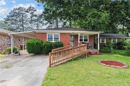 1221 Willow Ave Chesapeake, VA 23325